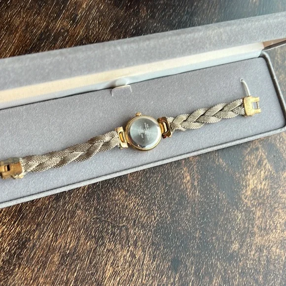 Anne Klein watch - Picture 3 of 4